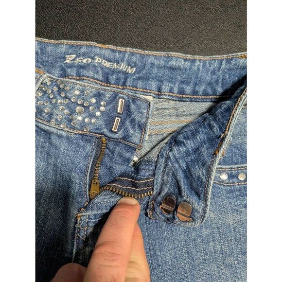 ZGO Premium Blue Jeans Bootcut Light Wash Embellishments on Front Pockets and Wa - Picture 5 of 7